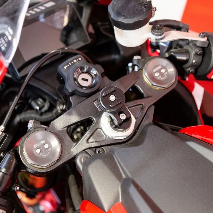 SP Connect - Giá đỡ điện thoại dành cho xe Sport